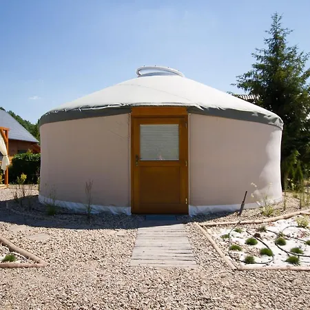 Jurtlandia Jurta Loft * Lubiatowo (Pomerania)